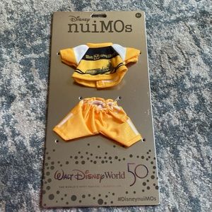 WDW 50 Nuimos outfit